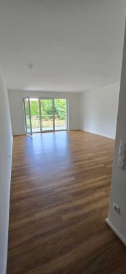 sonnige 3 Zimmer Wohnung Zentrum Ost mit Balkon und Garten