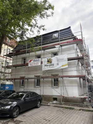 Erstbezug nach Sanierung: Geschmackvolle 3,5-Zimmer-Wohnung mit geh. Ausstattung und Balkon