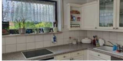 Helle 4-Zimmer-Wohnung mit Balkon in Wolfratshausen