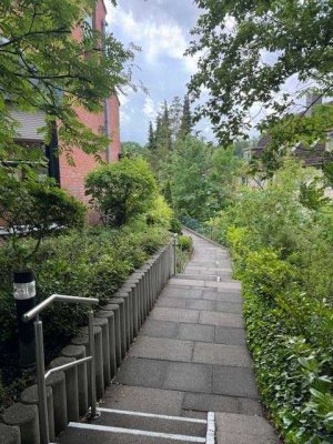 Schöne Eigentumswohnung in ruhiger Lage, nahe Golfplatz Kitzeberg