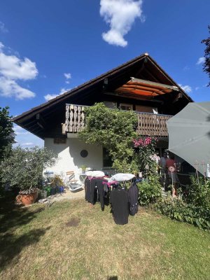 Charmante Dachgeschosswohnung mit großem Balkon & Wohlfühlatmosphäre in Metzingen Innenstadt