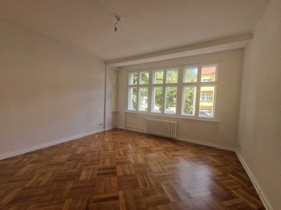 Südlich, sonnig, schön – 2-Zimmer-Wohnung & Balkon im grünen Berlin!