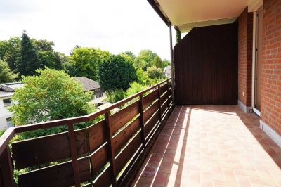 Sonnige 3-Raum-Wohnung mit großem Südbalkon und PKW-Platz