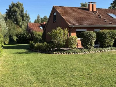 Traumhaft gelegene Doppelhaushälfte im Ostseebad Boltenhagen