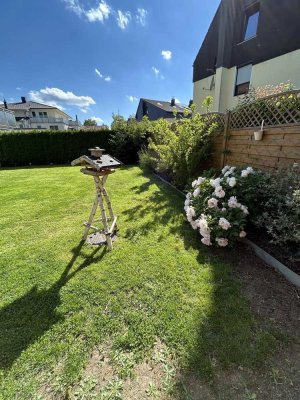 Traumhafte Gartenwohnung - top modernisiert, sofort bezugsfrei & mit großem Privatgarten