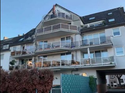 Helle, freundliche 3-Zimmerwohnung mit Balkon in gepflegter Wohnanlage