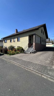Mehrfamilienhaus mit Ausbaupotenzial und sicherer Mieteinnahme in ruhiger Lage von Klingelbach