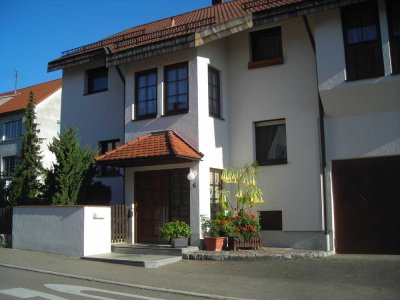 Ansprechende und sanierte 5-Raum-Wohnung in Grafenberg