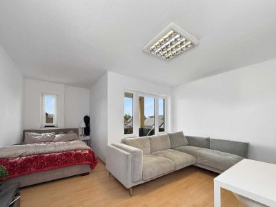 Sehr gut vermietet in Altwarmbüchen, 1 - Zimmer, ein Balkon, ein Volltreffer
