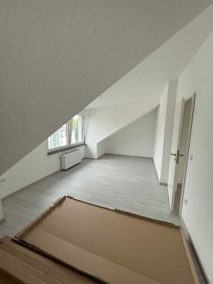 Erstbezug nach Sanierung – moderne 2,5-Zimmer-Wohnung mit Balkon in Witten