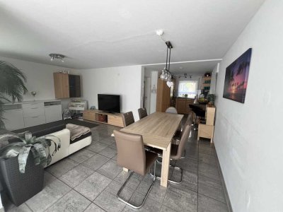 Doppelhaushälfte mit Sauna, Whirlpool & PV-Anlage