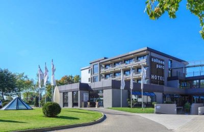 Stilvolle unbefristete 2,5-Raum-Wohnung im luxuriösen Salinenparc mit Balkon in Bad Westernkotten
