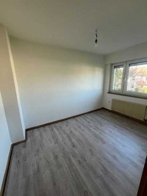 Geräumige 4-Zimmer-Wohnung in Elsdorf mit Balkon