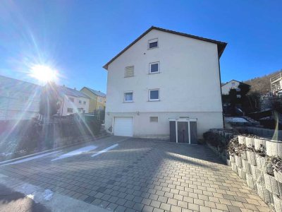 "Perfekt für Familien – Großzügiges Reiheneckhaus mit Einliegerwohnung in Albstadt-Ebingen."