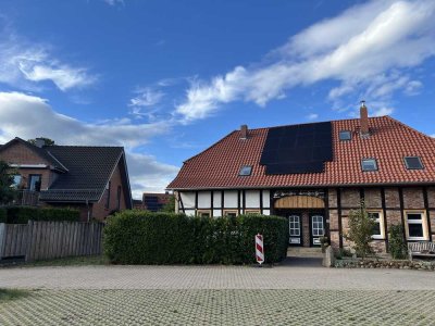 Doppelhaushälfte im Alten Ortskern von Havelse