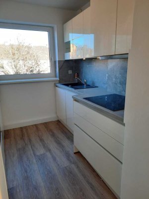 Modernisierte 3-Zimmer-Wohnung mit Einbauküche