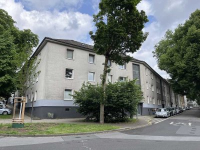 Superschöne frisch renovierte 3 Zimmer Wohnung