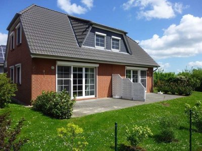 Zwischen Ostseeluft und Idylle
Komfortable Doppelhaushälfte in Küstennähe