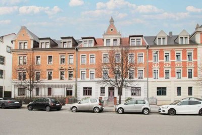 Vermietete und gepflegte Etagenwohnung mit Balkon als Anlageobjekt in Meißen