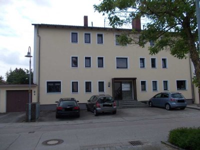 Ruhige 3-Zi-Wohnung im Grünen / Gartenblick