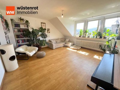 Helle Dachgeschosswohnung mit Wohlfühlcharakter in Koblenz