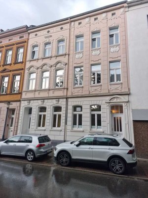 Zwei hübsche Zimmer in zentraler Innenstadtlage!