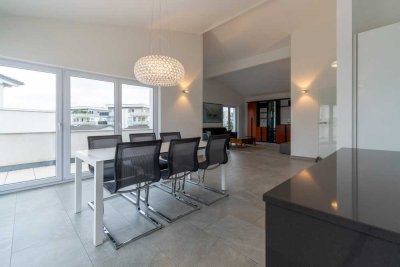 Penthousewohnung mit vielen Highlights in Öhringen. Kurzfristig beziehbar
