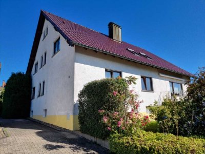Wohnidylle für Ihre Familie ... 
Stattliches Wohnhaus mit vielen Extras ...