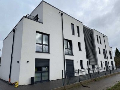 TOP! Penthaus, 3,5 Zi., große Terrasse, Fußbodenheizung, 2 Bäder