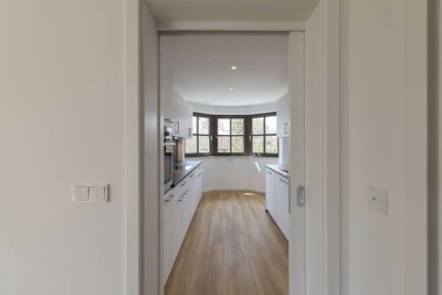 Helle 2,5-Zimmer Wohnung mit Balkon und Gartenanteil in Neufinsing