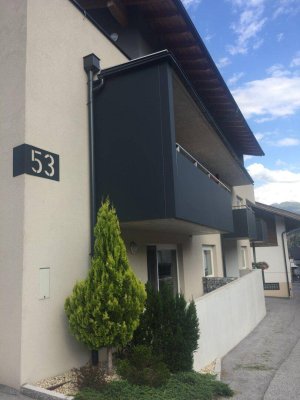 Wiesing - 2 Zimmerwohnung mit Carport - TOP 1 zu mieten