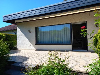 Freistehender Bungalow in Kriftel