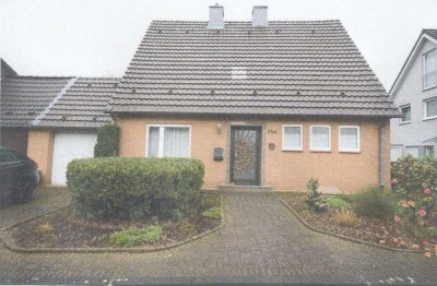 Charmantes freistehendes Einfamilienhaus in Neuss-Reuschenberg