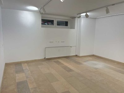 Verkehrsgünstig gelegenes Büro mit Kochnische/WC in Hombruch