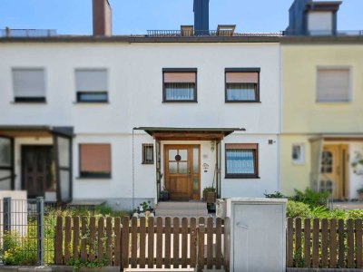 Frei zur Selbstnutzung: Attraktives Reihenhaus in zentraler Lage von Unterschleißheim