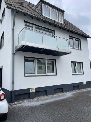 Sanierte ruhige 2 ZKDB Wohnung im Herzen von Hennef