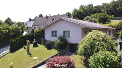 Traumhaftes Zuhause in ruhiger Waldrandlage mit Panoramablick