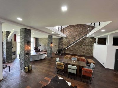 Ex-Kino: Galerie Loft mit Spa &  Smart Home, 300 m² purer Stil in Hagen