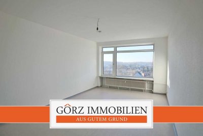 Zweizimmer-Wohnung im Erdgeschoss -  Begehrte Lage mit Aufzug und Balkon!  Stellplatz möglich