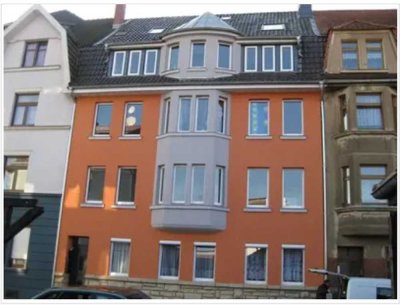 Attraktive 4-Zimmer-Wohnung mit Balkon und Keller - ideal für Berufstätige oder kleine Familien