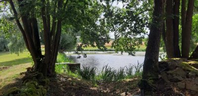 Voranküdigung - Alleinlage! Mühlenanwesen mit See und Weihern auf über 10 Hektar!