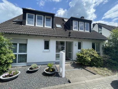 Ratingen Mitte, 4 Zi Mais-Whg, KDB, 2 Bäder, Garten