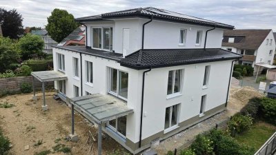 Neubau-EG-Wohnung in Toplage von Elsen mit großem Garten