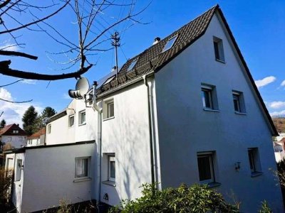 Neu renovierte DHH in ruhiger Aussichtslage von Schw. Gmünd mit Ga