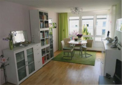 2-Zimmer Whg möbliert in 89081 ULM, Eselsberg Nähe Uni, Tiefgarage