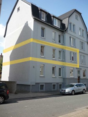 Lehrte Kernstadt Altbau 1.OG 4 Zimmer 95m²