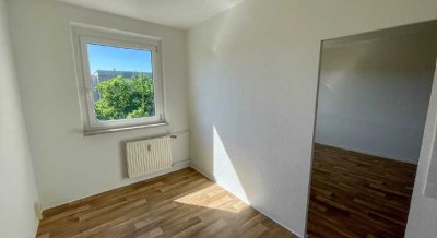 5 Monate mietfrei oder 1.000€ für Möbel! 2-Raumwohnung mit Balkon in Gera