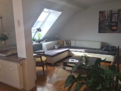 Ruhige 3-Raum-Dachgeschosswohnung mit Terrasse in Mannheim City Nähe Schloss