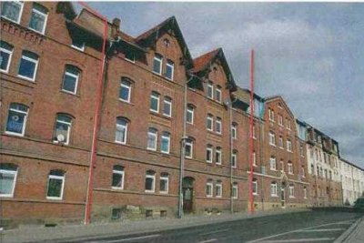 ** Sanierungsobjekt – Mehrfamilienhaus mit  geplanten 10 Wohneinheiten **