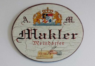 Erstbezug nach Sanierung! Gut geschnittene 3-Zimmerwohnung mit neuer Einbauküche und Stellplatz!